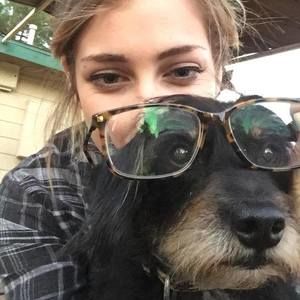 Meet your Posher, Jillian